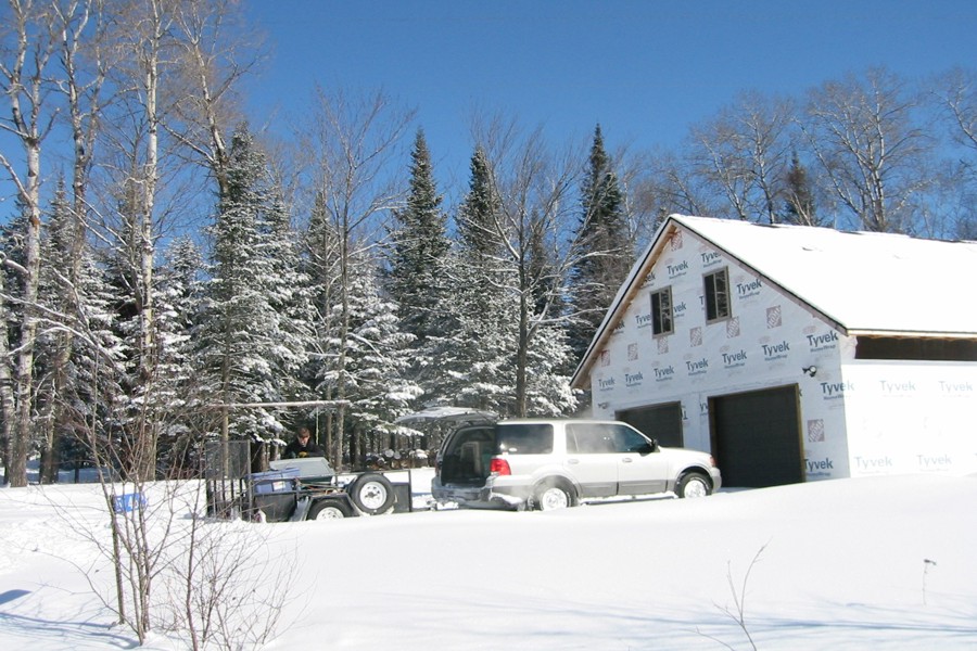 ../image/amy and chris cabin.jpg